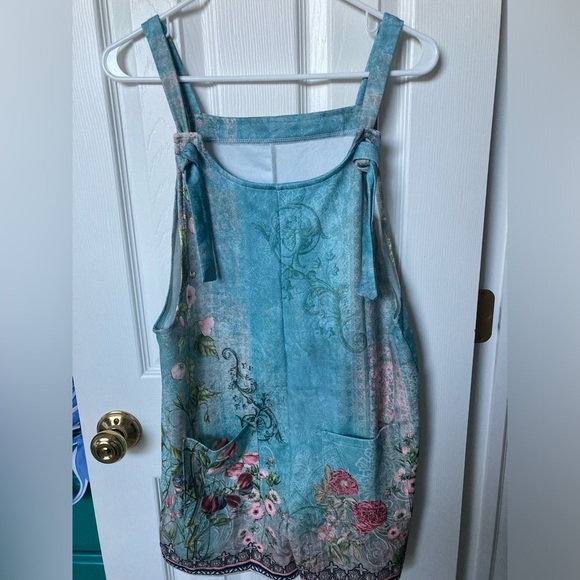 Emery Rose Floral loose fit rompers - Picture 3 of 10